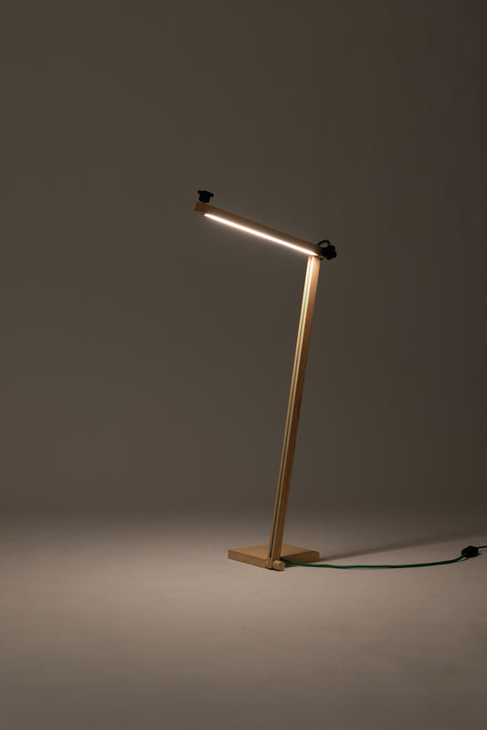 L table lamp