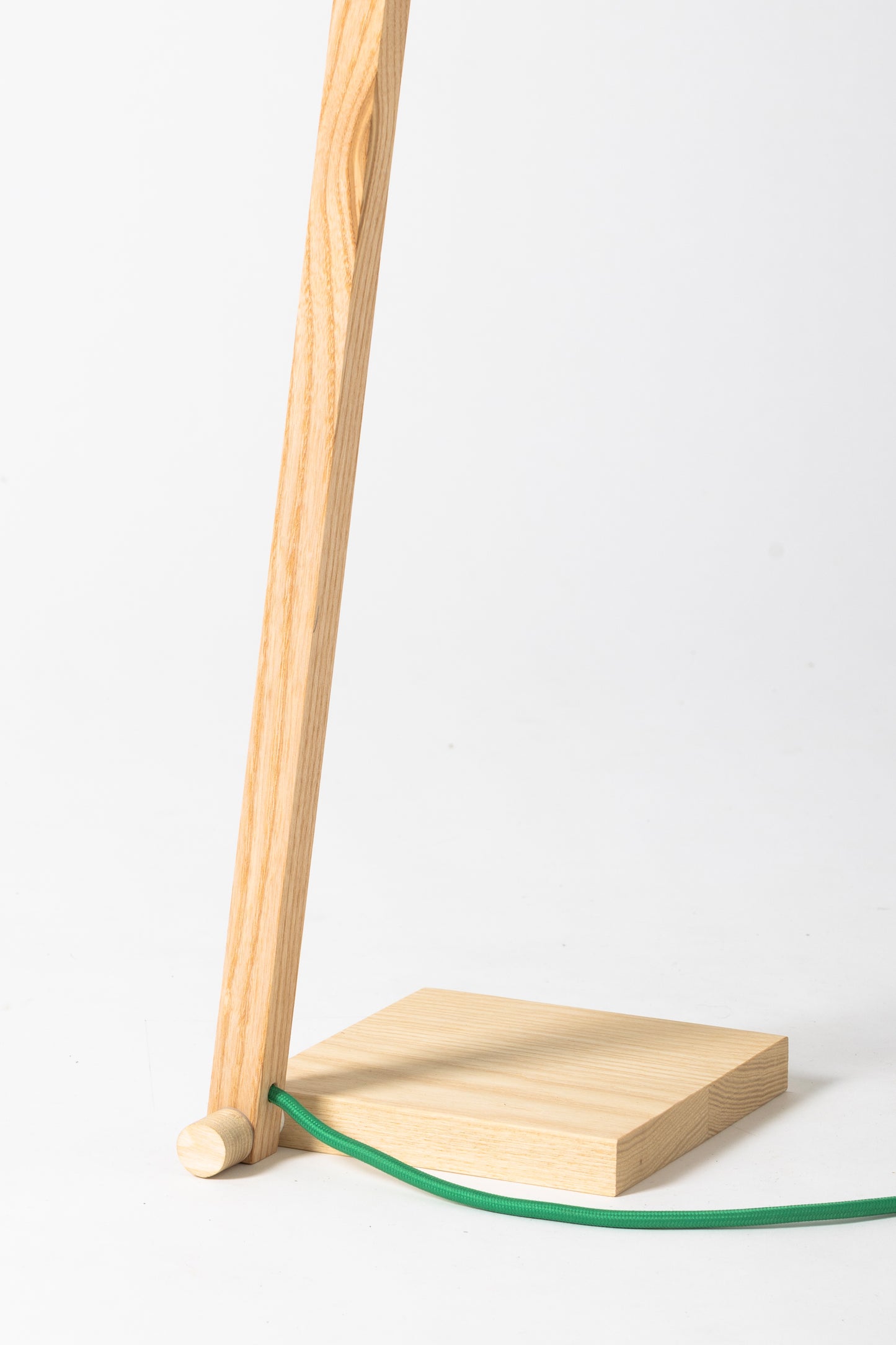 L table lamp