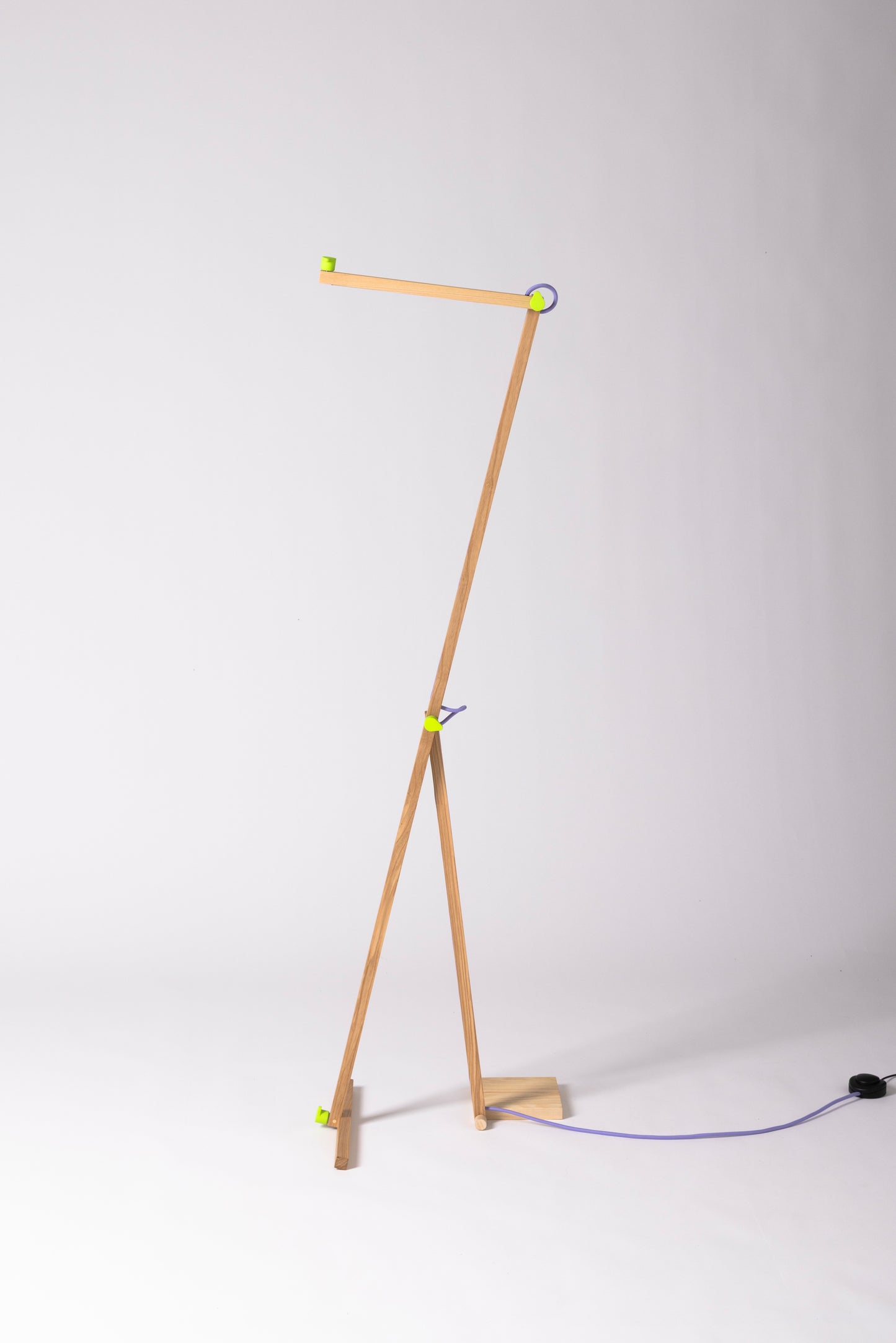 T floor lamp