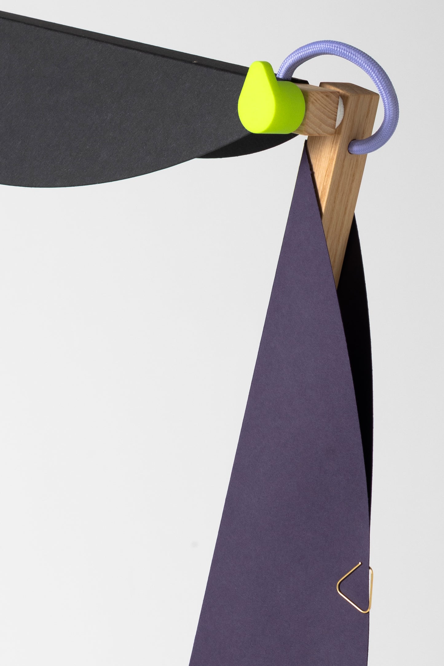 T floor lamp with HALFMOON add-ons