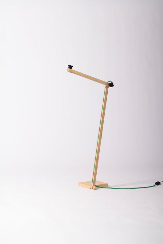 L table lamp