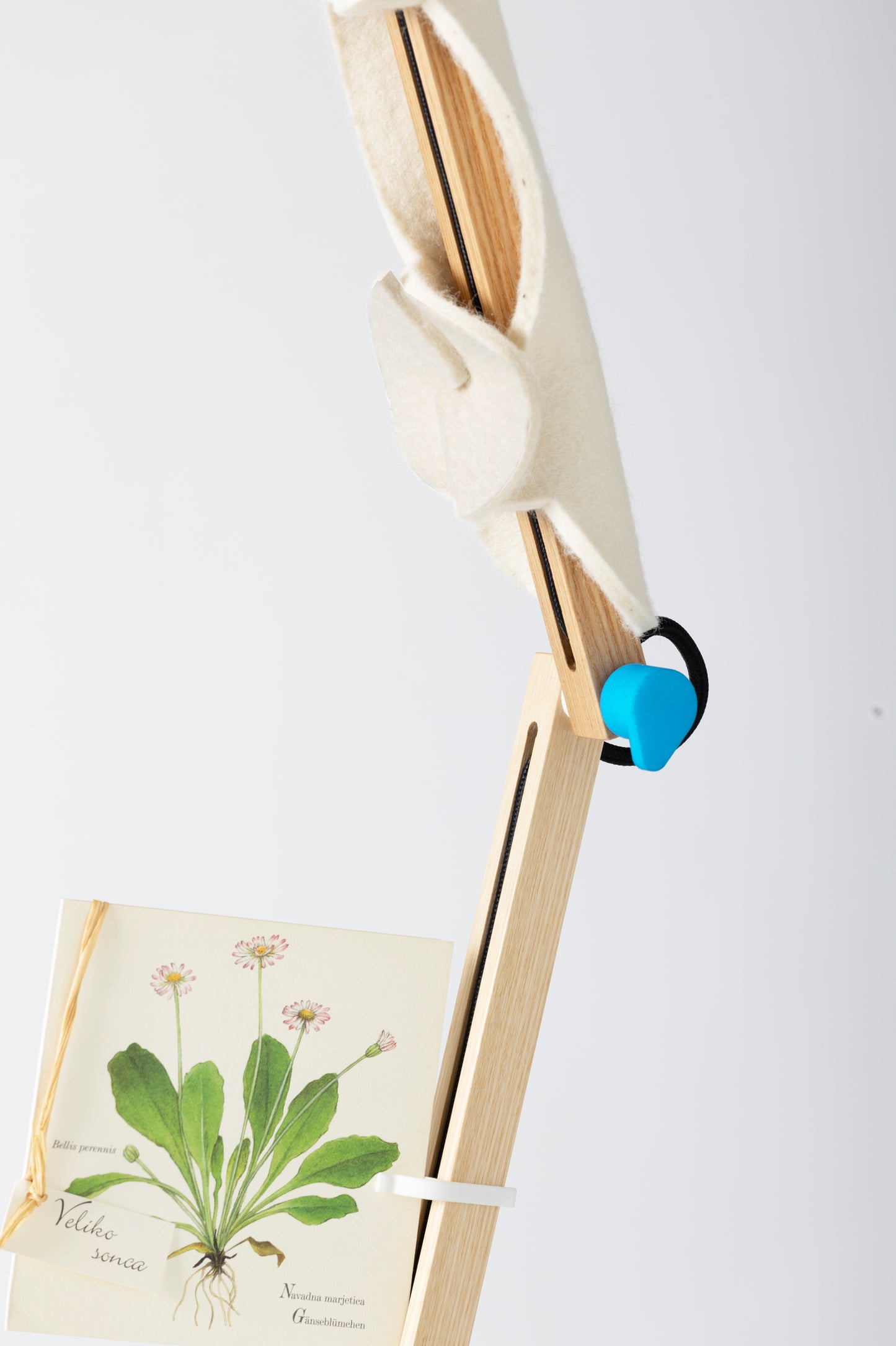 S floor lamp with OLOP sleeves and CLIP attachments  and HALFMOON shade