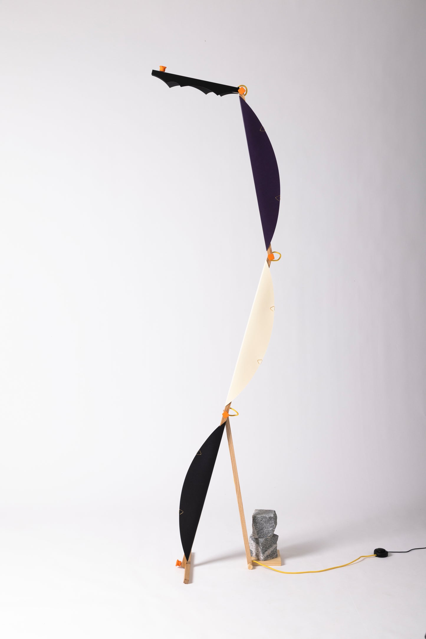 S floor lamp with HALFMOON add-on and DIP shade