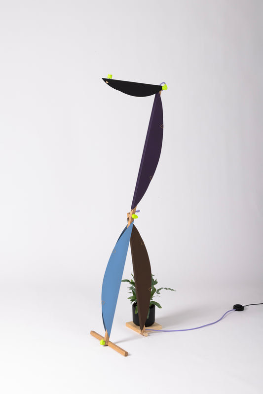 T floor lamp with HALFMOON add-ons