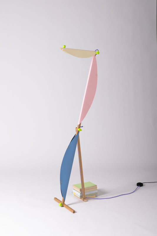 T floor lamp with HALFMOON add-ons